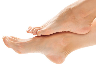 Pédicure : conseils de soins des pieds pour de beaux pieds